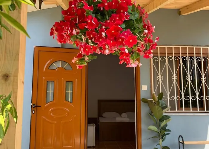 Rama Affittacamere Berat